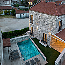 Fethi Baba Konağı Alaçatı